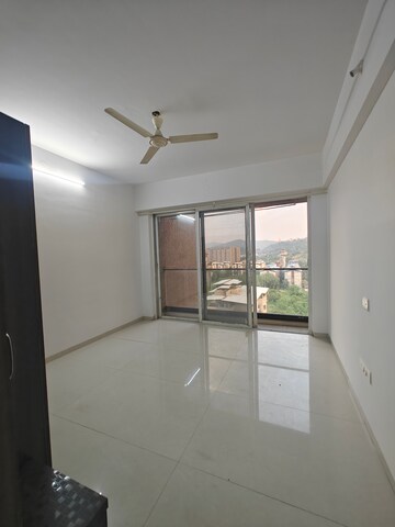 Room in 3 BHK Apartment at Akshar Alvario, Seawoods – for Sale