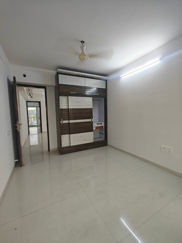 Room in 3 BHK Apartment at Akshar Alvario, Seawoods – for Sale