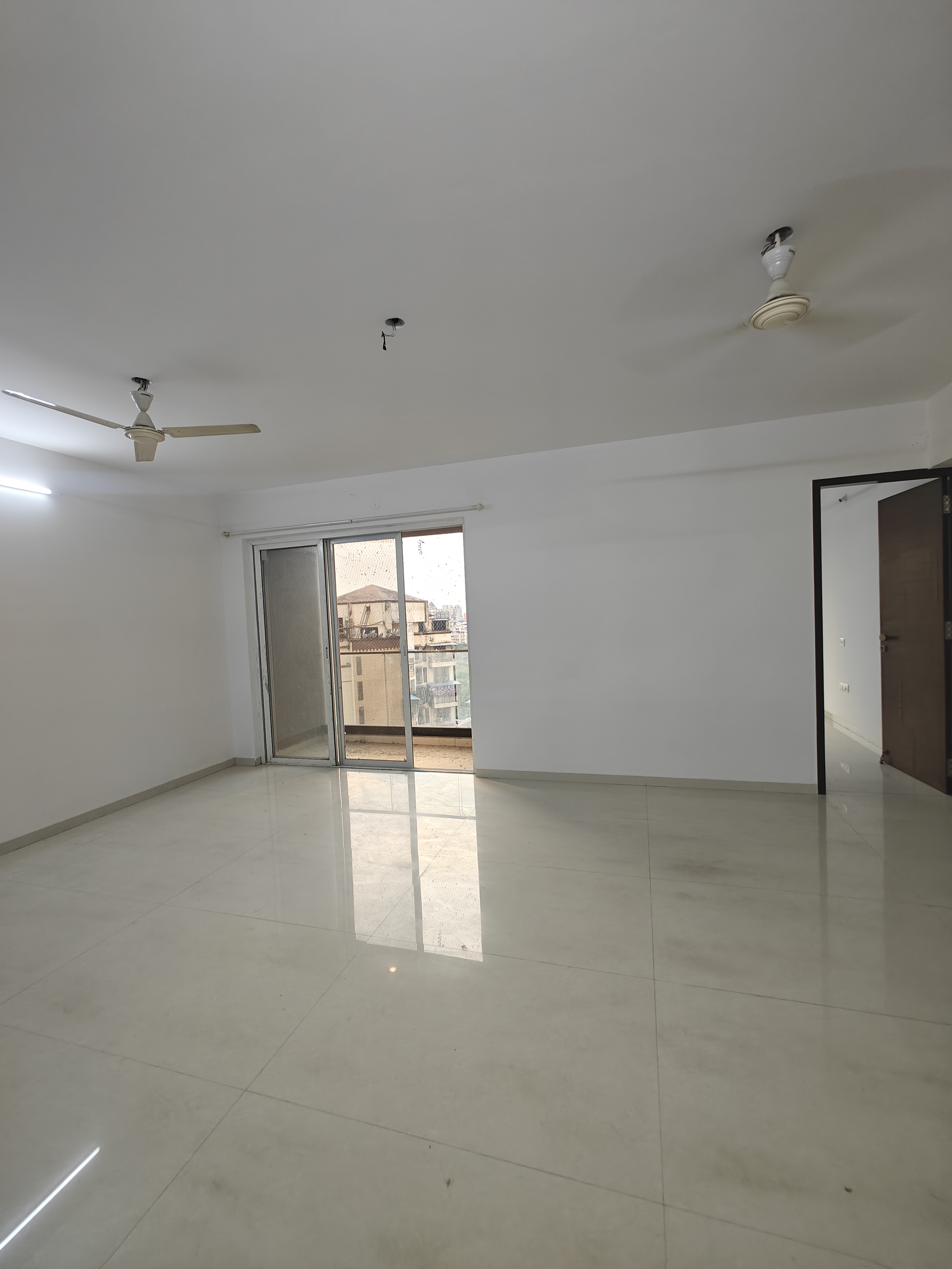 3 BHK Apartment For Sale in Akshar Alvario