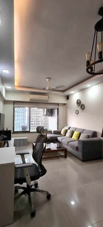 Living Room in 2 BHK Apartment at Palash Towers, Andheri West – for Sale