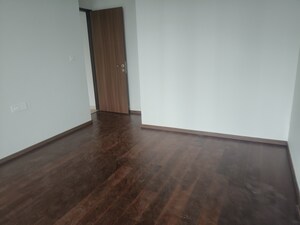 Master Bedroom in 2 BHK Apartment at Piramal Aranya, Byculla – for Rent