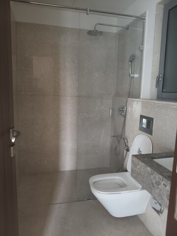 Attached Bathroom in 2 BHK Apartment at Piramal Aranya, Byculla – for Rent