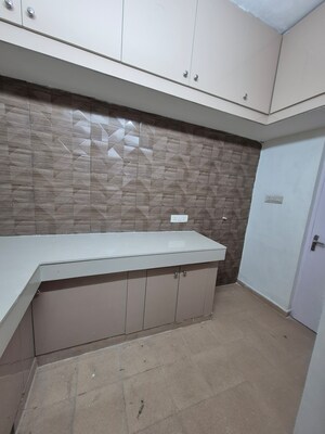 Kitchen in 1 RK Apartment at Mayur Vihar – for Rent