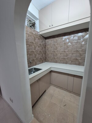 Kitchen in 1 RK Apartment at Mayur Vihar – for Rent