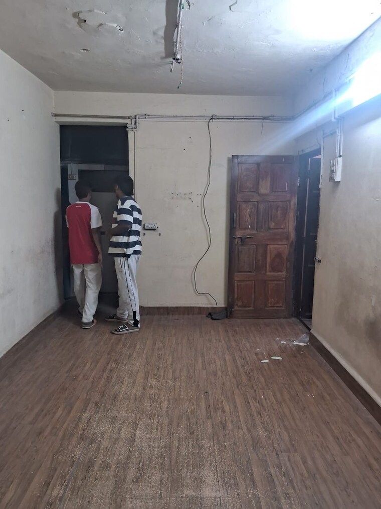  Parking, regency-anantam 1 Bedroom 500 Sq.Ft. Apartment In Dombivli East Thane 9329811