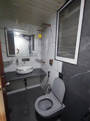 Team Area in 1 BHK Apartment at Mahavir Kalpavruksha, Ghodbunder Road – for Rent