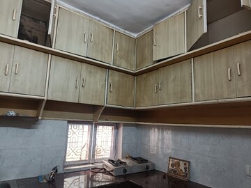 Kitchen in 3.5 BHK Apartment at Mayur Vihar – for Rent