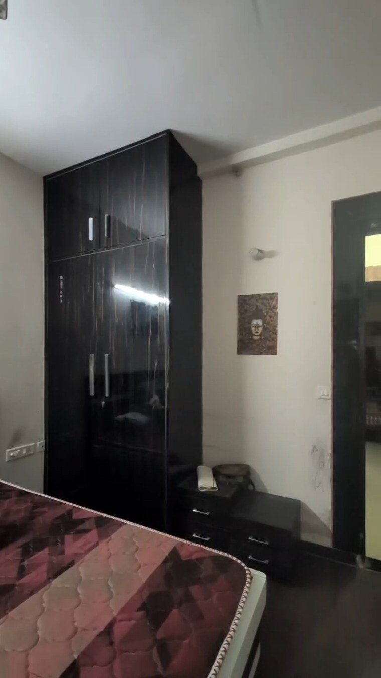 Room, landcraft-golflink-villas 2 Bedroom 1140 Sq.Ft. Apartment In Pandav Nagar Ghaziabad 9329839