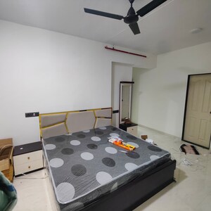 Team Area in 3 BHK Apartment at Goregaon Vivan, Goregaon West – for Rent