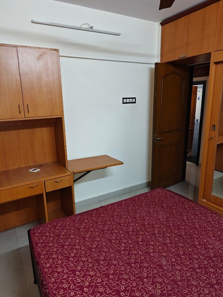 Bedroom, khar west 3 Bedroom 1040 Sq.Ft. Apartment In Khar West Mumbai 9329933