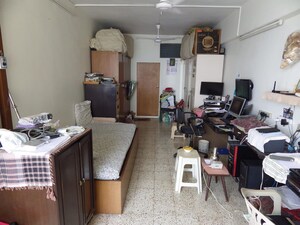 Kitchen in 4 BHK Apartment at Madhu Niketan, Santacruz West – for Sale