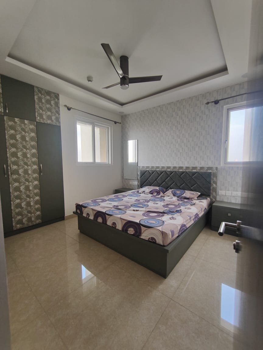 3 BHK Apartment For Sale in Prestige Falcon City