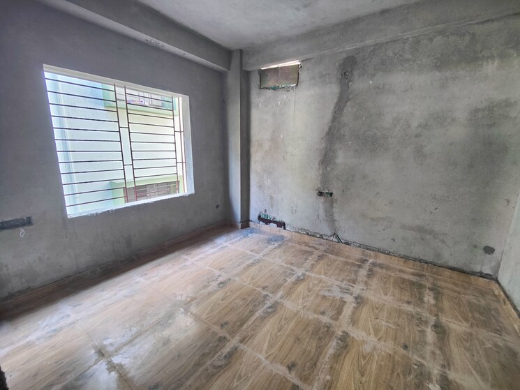 Room, babupara 3 Bedroom 1130 Sq.Ft. Apartment In Babupara Siliguri 9329940