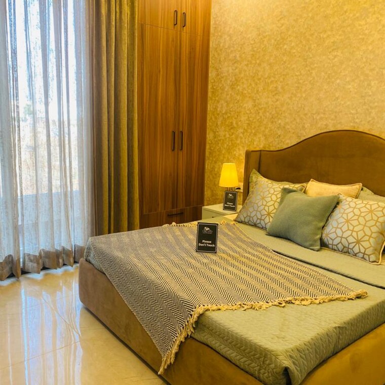 Bedroom, hlp-palmillas 3 Bedroom 1450 Sq.Ft. Apartment In International Airport Road Zirakpur 9329946