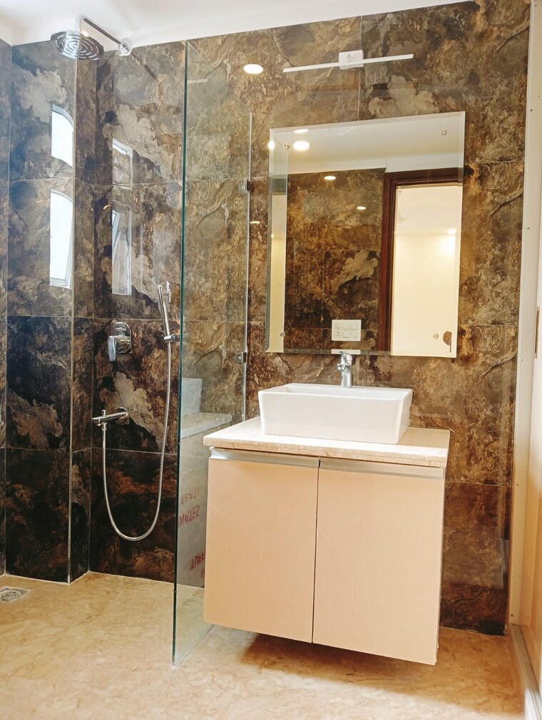 Bathroom, greater kailash i 4 Bedroom 2700 Sq.Ft. Builder Floor In Greater Kailash I Delhi 9329959