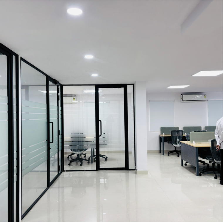 Room, madhapur Commercial Office Space 2150 Sq.Ft. In Madhapur Hyderabad 9329962