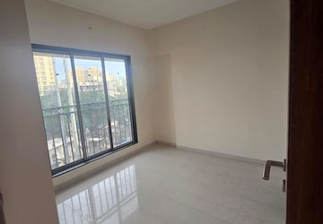 Room in 2 BHK Apartment at Satellite Tower, Goregaon East – for Sale