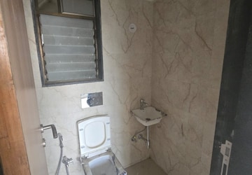 Bathroom in 2 BHK Apartment at Satellite Tower, Goregaon East – for Sale
