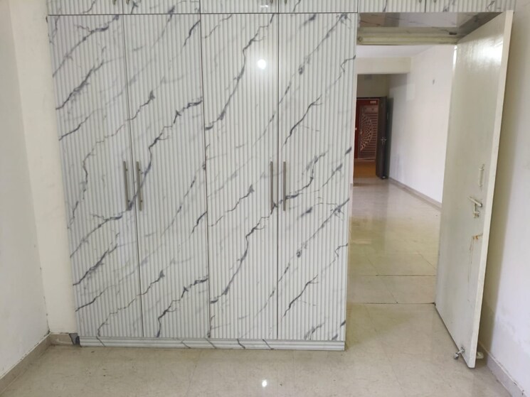 Room, signature-global-the-millennia 2 Bedroom 590 Sq.Ft. Apartment In Sector 37d Gurgaon 9329968