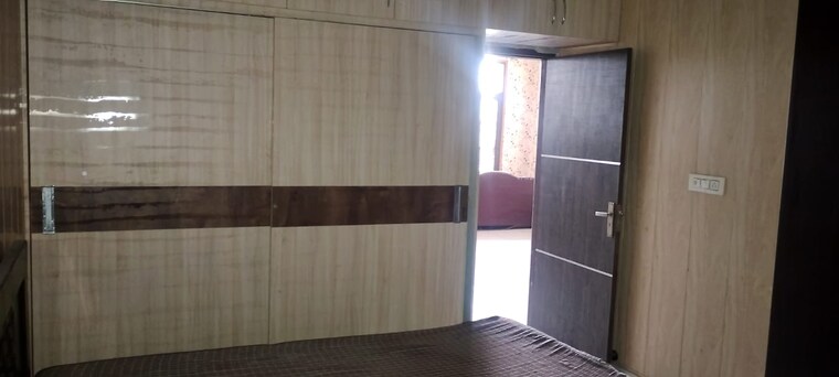 undefined, ghazipur 6 Bedroom 990 Sq.Ft. Independent House In Ghazipur Zirakpur 9329979