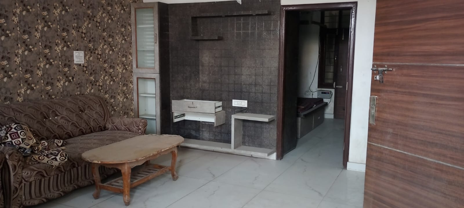 6 BHK Independent House For Sale in Mount Kailash Gazipur Roa