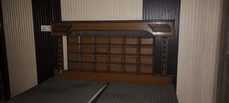 Bedroom, ghazipur 6 Bedroom 990 Sq.Ft. Independent House In Ghazipur Zirakpur 9329979