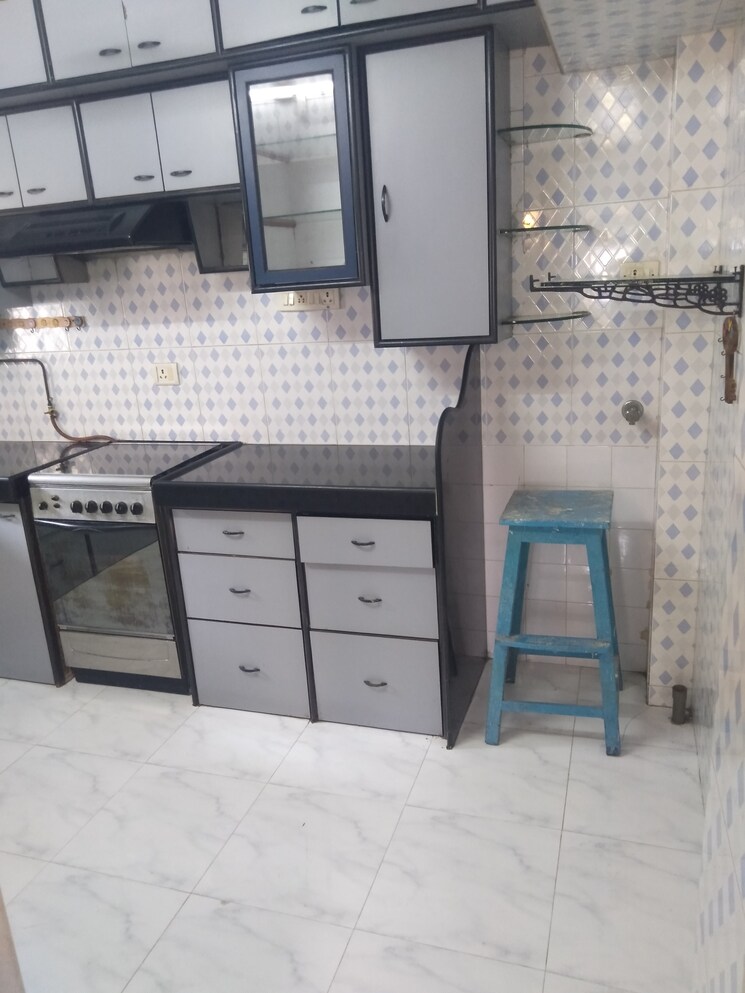 Kitchen, silver-arrow-chs 1 Bedroom 450 Sq.Ft. Apartment In Santacruz East Mumbai 9329978