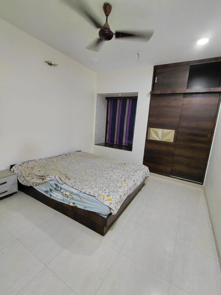 Bedroom, siddhachal-apartment-8 3.5 Bedroom 1500 Sq.Ft. Apartment In Vasant Vihar Thane 9330001