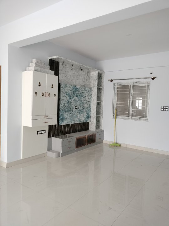 2 BHK + Pooja Room Apartment For Rent in Keerthi Manor