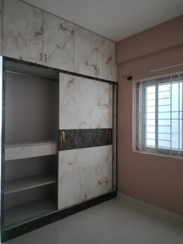 Room in 2 BHK Apartment at Keerthi Manor, Gm Palya – for Rent