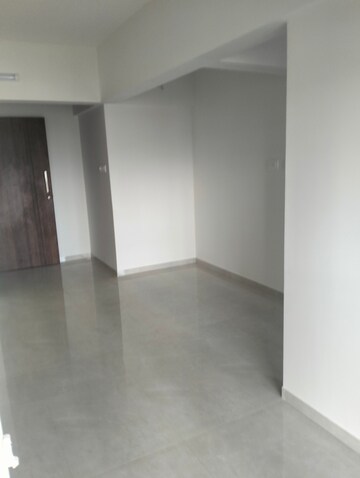 Room in 3 BHK Apartment at Oxford Elegance Apartment Condominium, Wanowrie – for Rent
