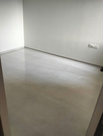 Room in 3 BHK Apartment at Oxford Elegance Apartment Condominium, Wanowrie – for Rent