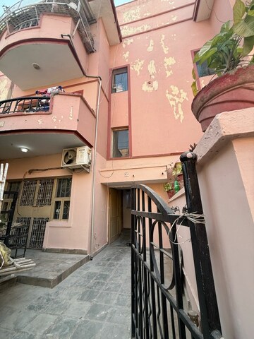 2.5 BHK Builder Floor For Rent in SS Southend Elite, Sector 49