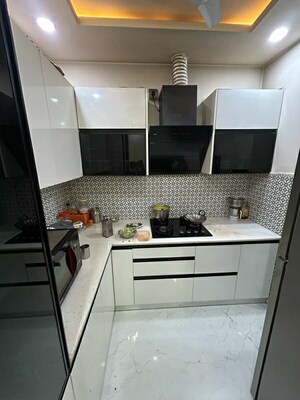 Team Area in 2.5 BHK Builder Floor at S S Southend, Sector 49 – for Sale