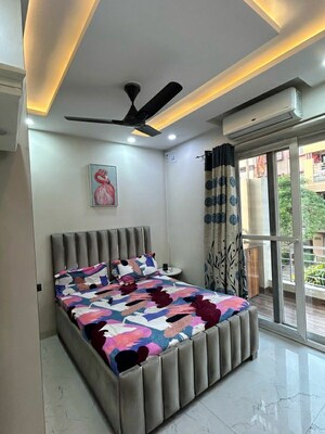 Bedroom in 2.5 BHK Builder Floor at S S Southend, Sector 49 – for Sale