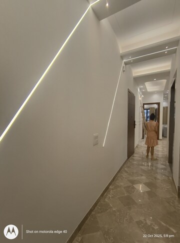  3 BHK Builder Floor at Shivalik Colony – for Rent