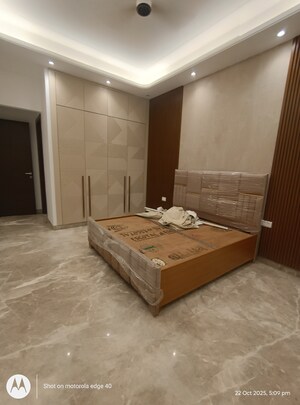 3 BHK Builder Floor For Rent in Shivalik Colony