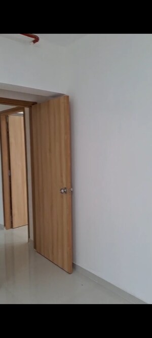 Bedroom in 2.5 BHK Apartment at Kurla East – for Rent