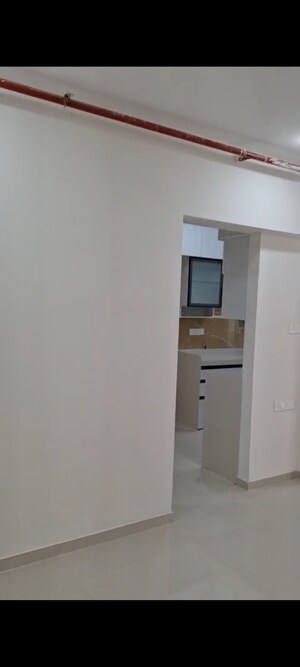 Room in 2.5 BHK Apartment at Kurla East – for Rent