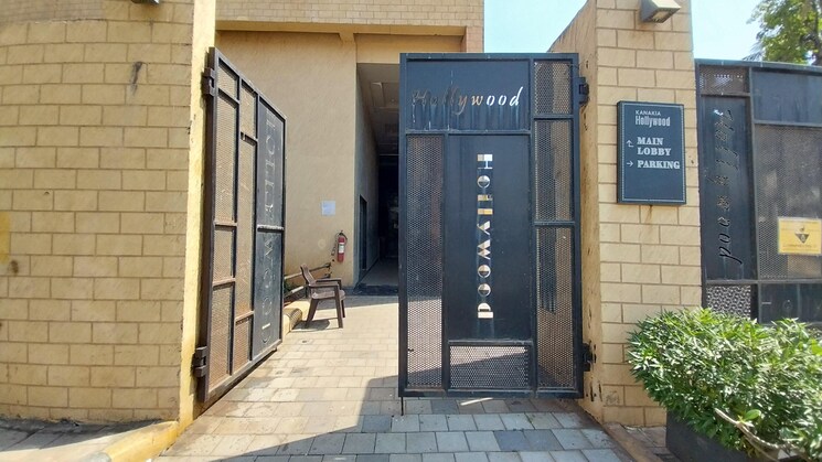 Exterior View, kanakia-hollywood 2 Bedroom 728 Sq.Ft. Apartment In Versova Mumbai 9330101