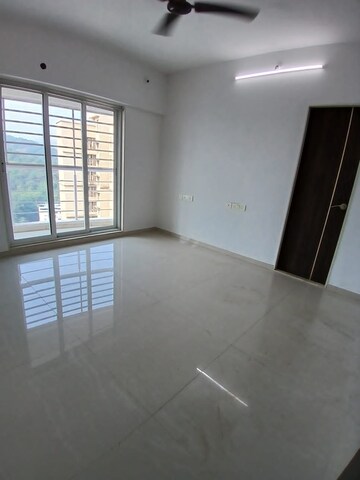 Room in 2 BHK Apartment at Rosa Bella, Ghodbunder Road – for Sale