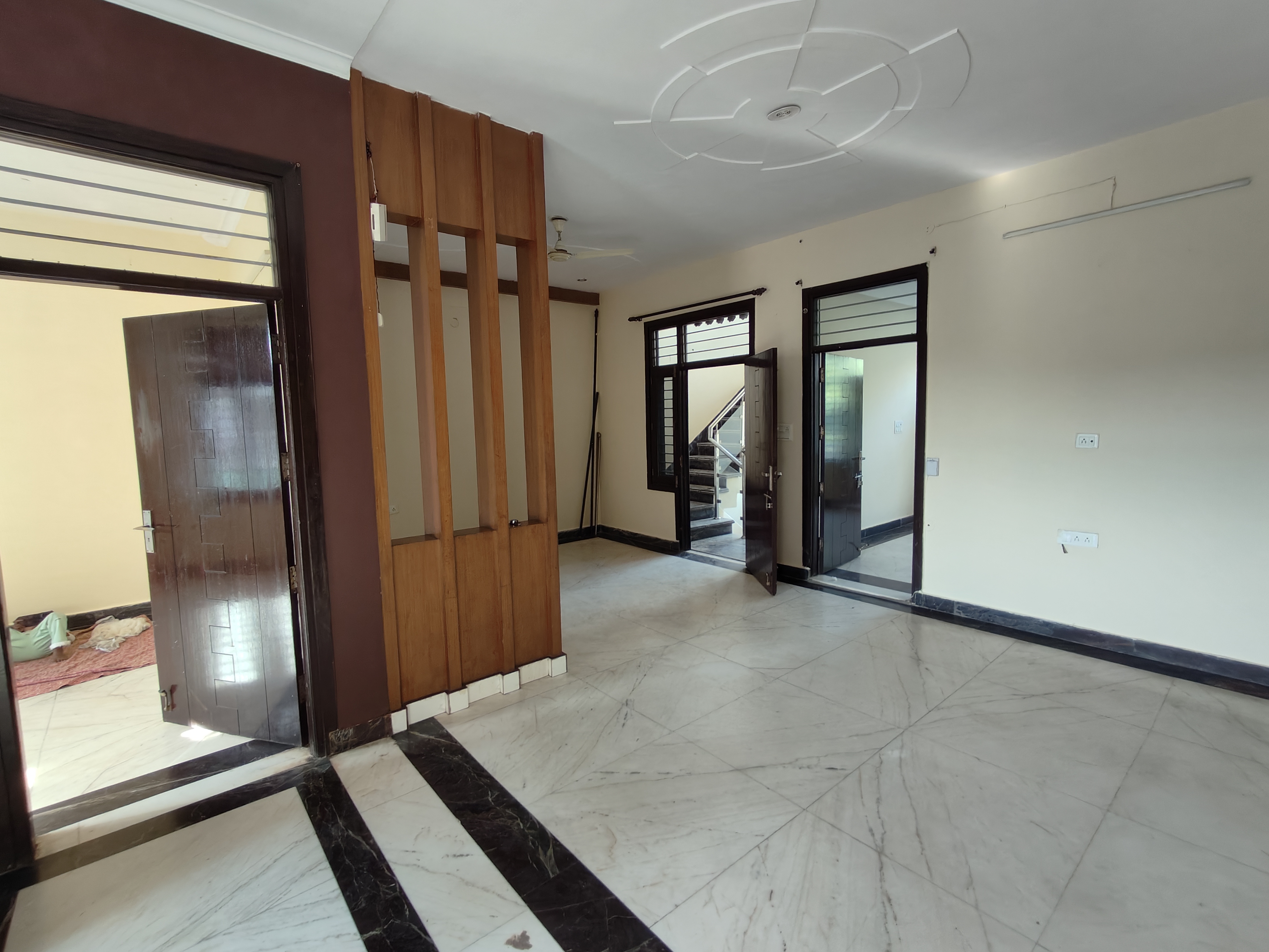 3 BHK 1650 Sq.Ft. Builder Floor in Tanvi villa