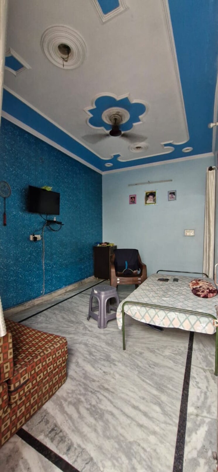 Bedroom, sector 3 2 Bedroom 100 Sq.Ft. Independent House In Sector 3 Faridabad 9330154