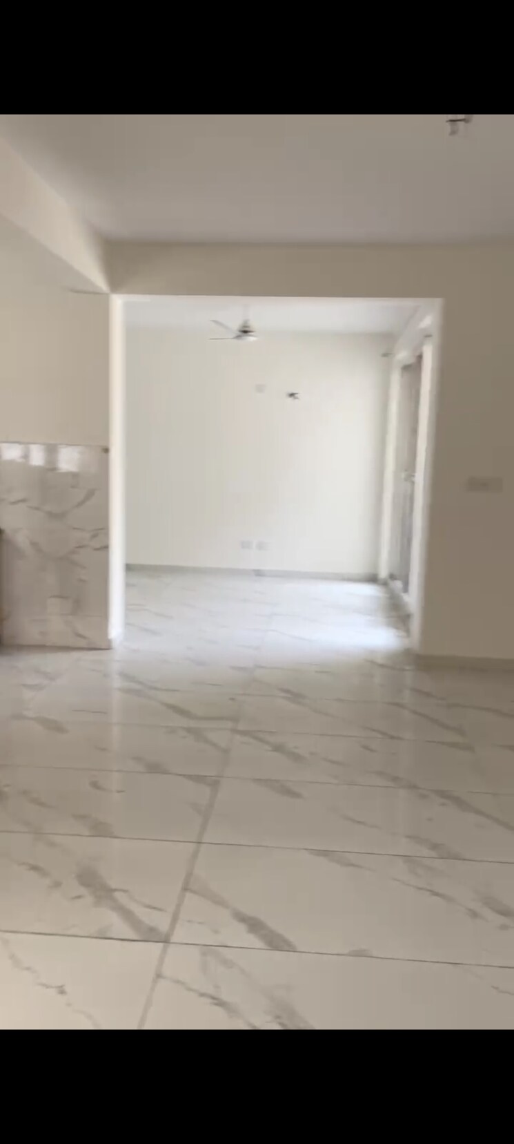 Room, nk-sharma-savitry-greens 3.5 Bedroom 1840 Sq.Ft. Apartment In Lohgarh Zirakpur 9330166