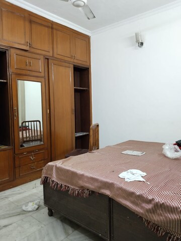 Bedroom in 2 BHK Builder Floor at Malviya Nagar – for Rent