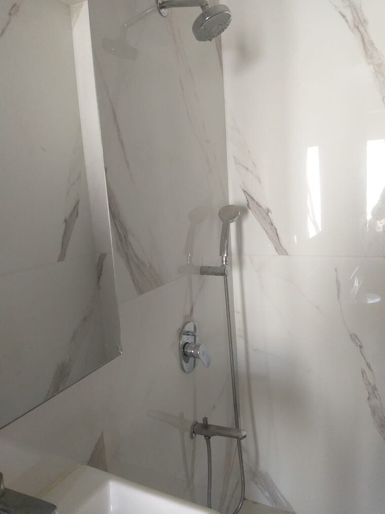 Bathroom, andheri west 2 Bedroom 900 Sq.Ft. Apartment In Andheri West Mumbai 9330169