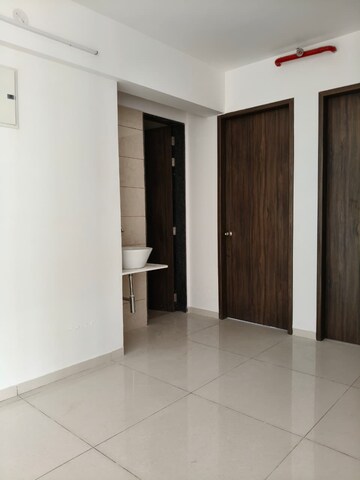 Room in 3 BHK Apartment at Truspace Prima Angulus, Balewadi – for Rent