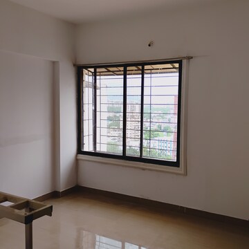 Bedroom in 2 BHK Apartment at Ratan Neptune, Hadapsar – for Rent