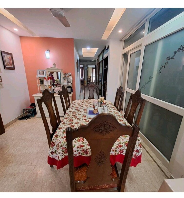 Cover Image, sukhdev vihar 4 Bedroom 2700 Sq.Ft. Builder Floor In Sukhdev Vihar Delhi 9330222