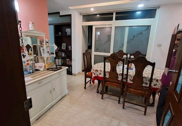 Gym in 4 BHK Builder Floor at Sukhdev Vihar – for Sale